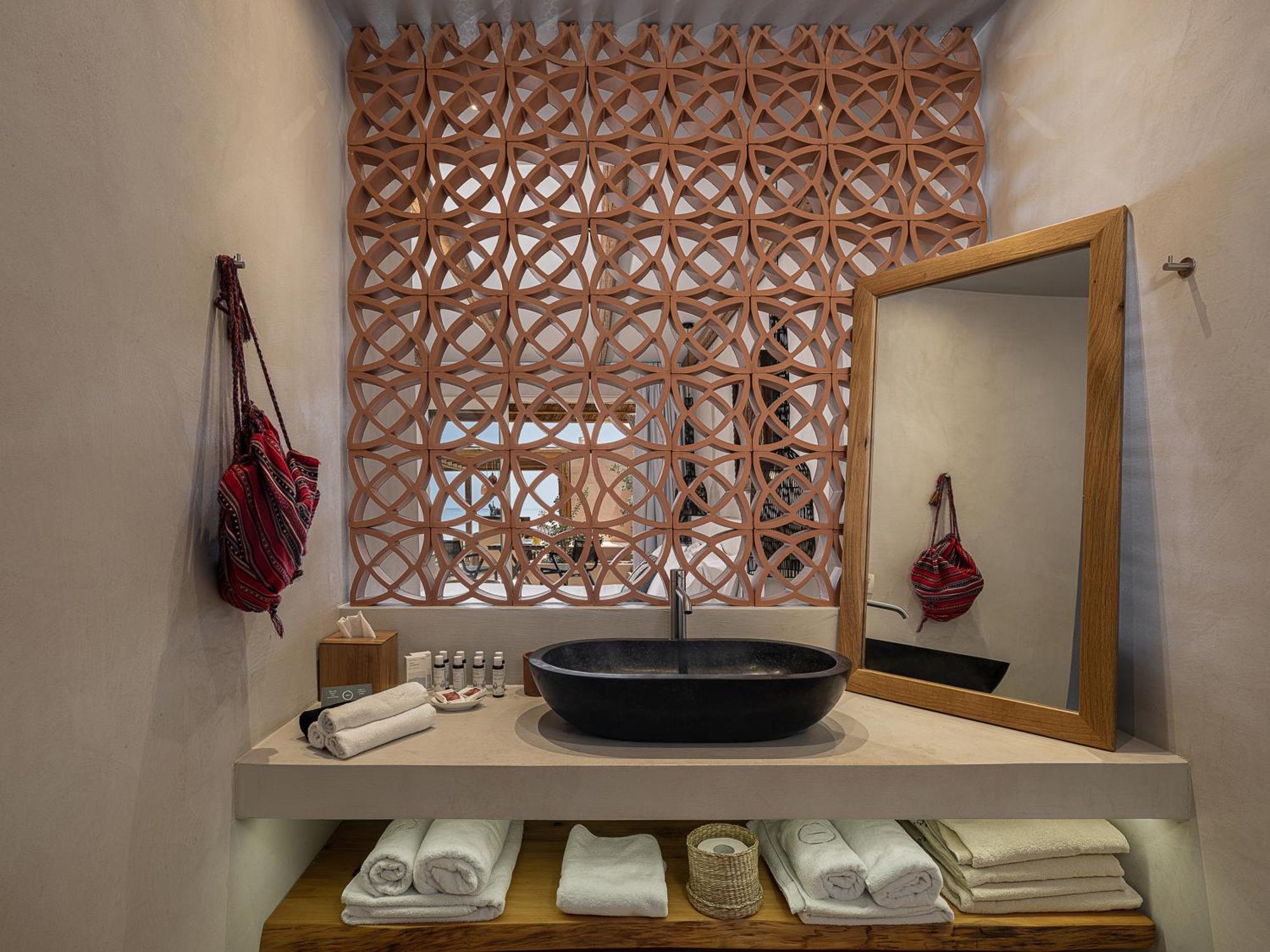 The Theodore Boutique Hotel- Adults Only 16 Plus Agia Marina Екстериор снимка
